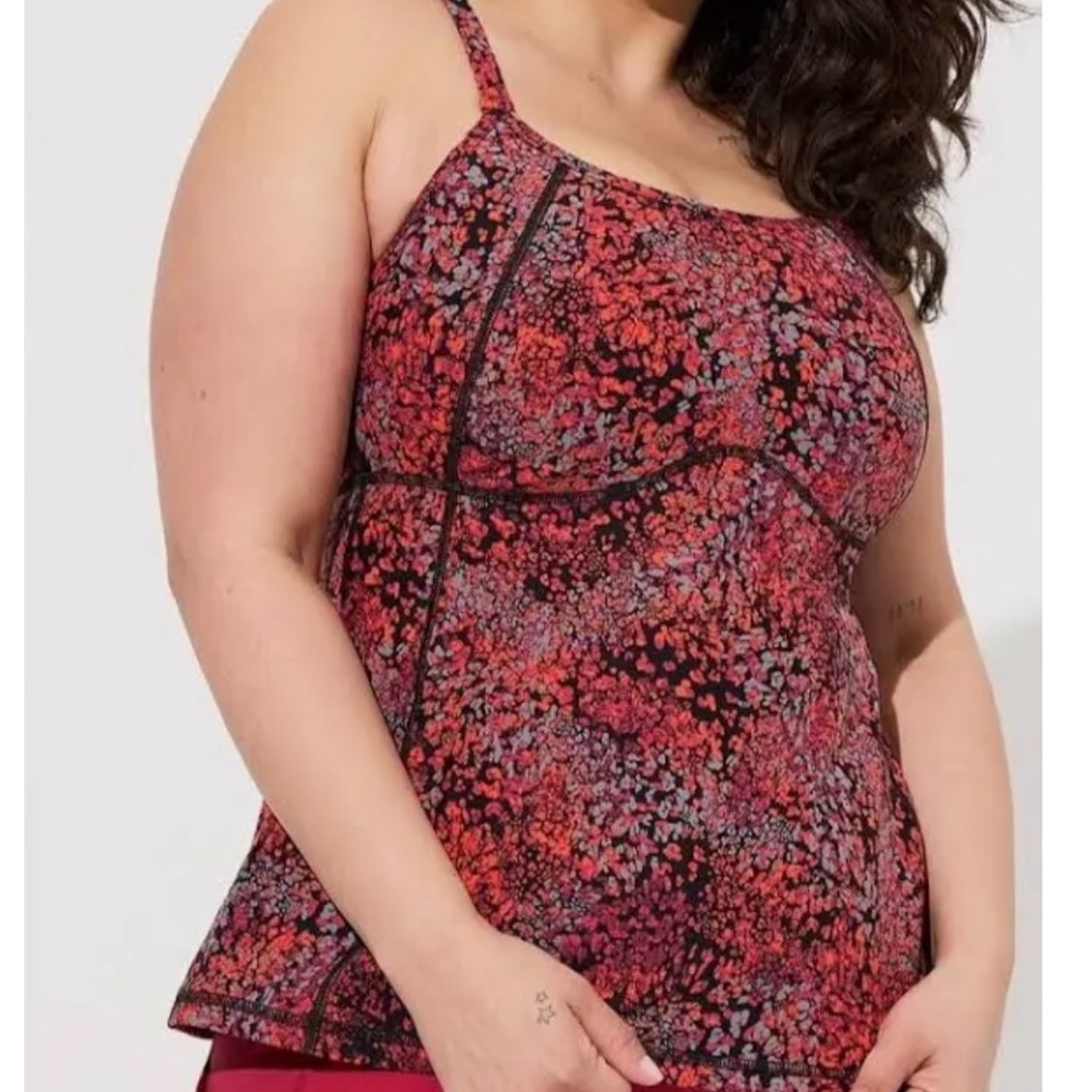 Torrid Performance core scoop neck strappy black active tank